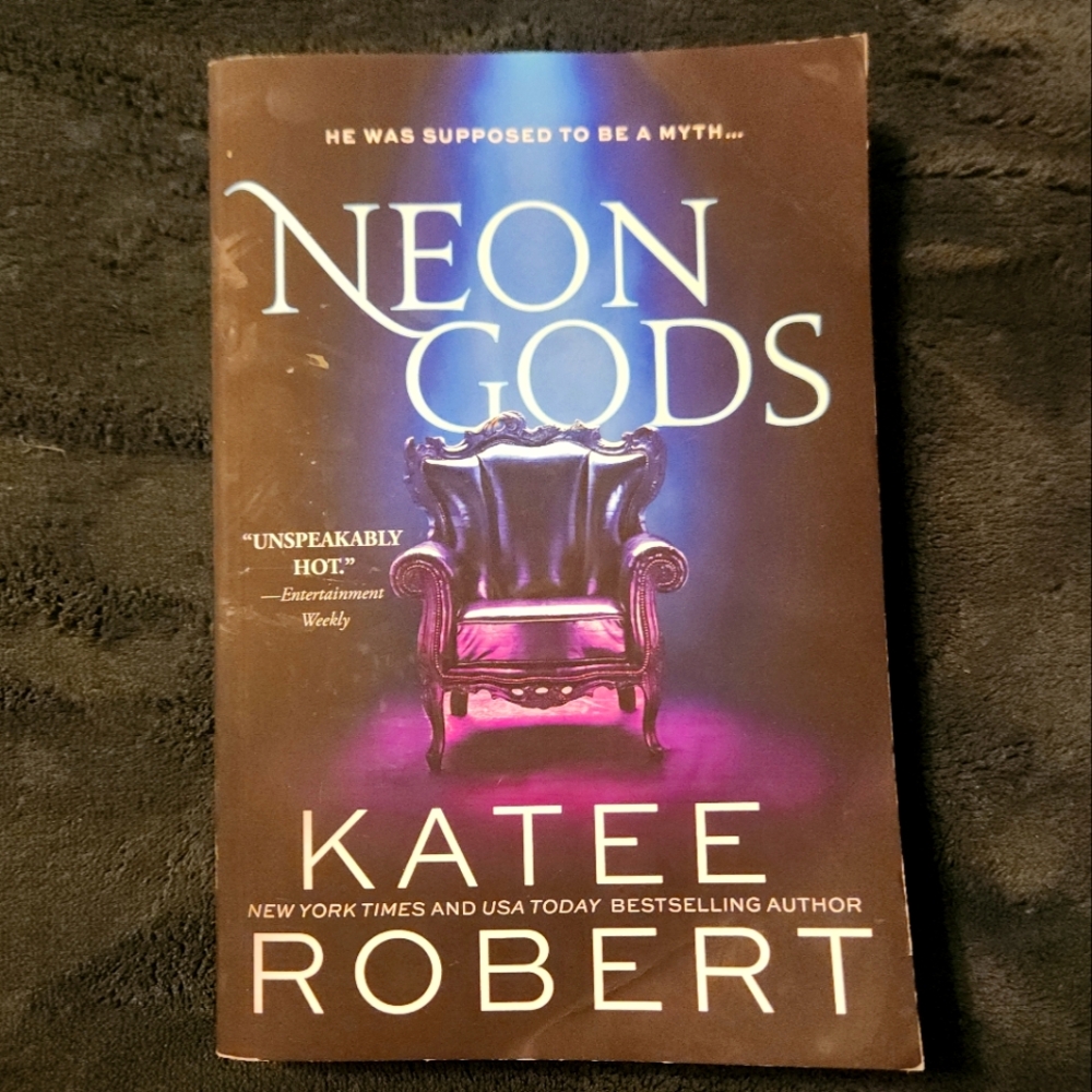 Neon God by Katee Robert